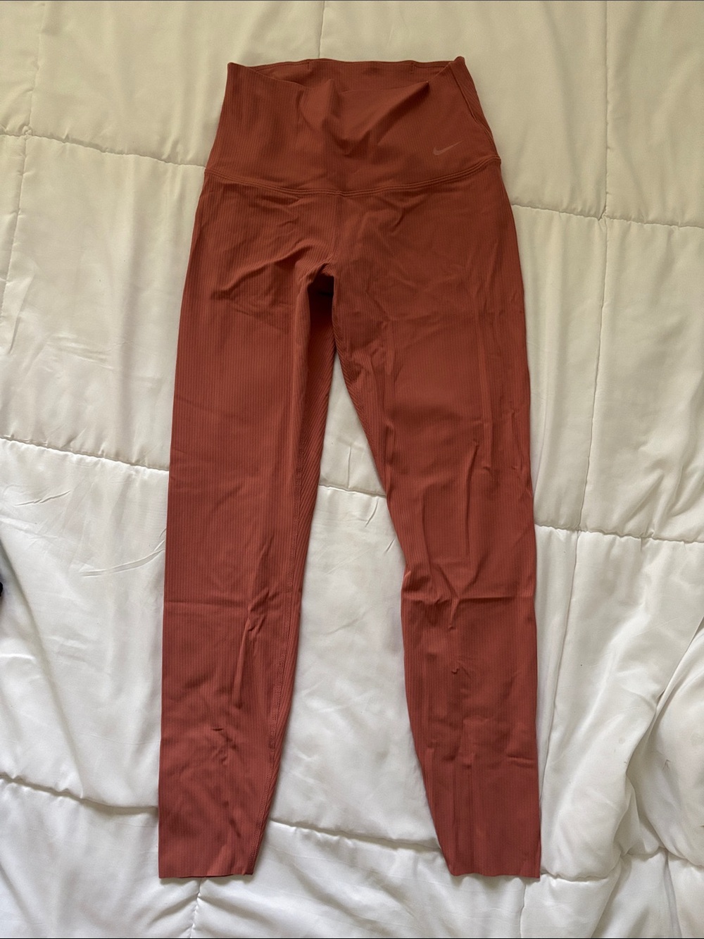 Nike Salmon Pink High-Waist Ribbed Leggings